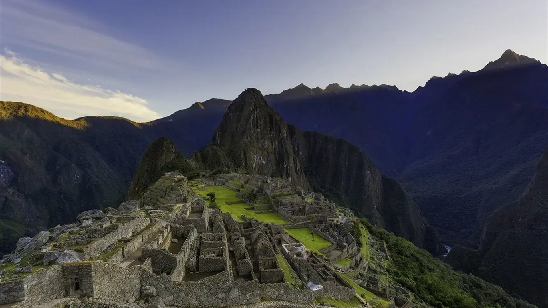 Peru With Machu Picchu