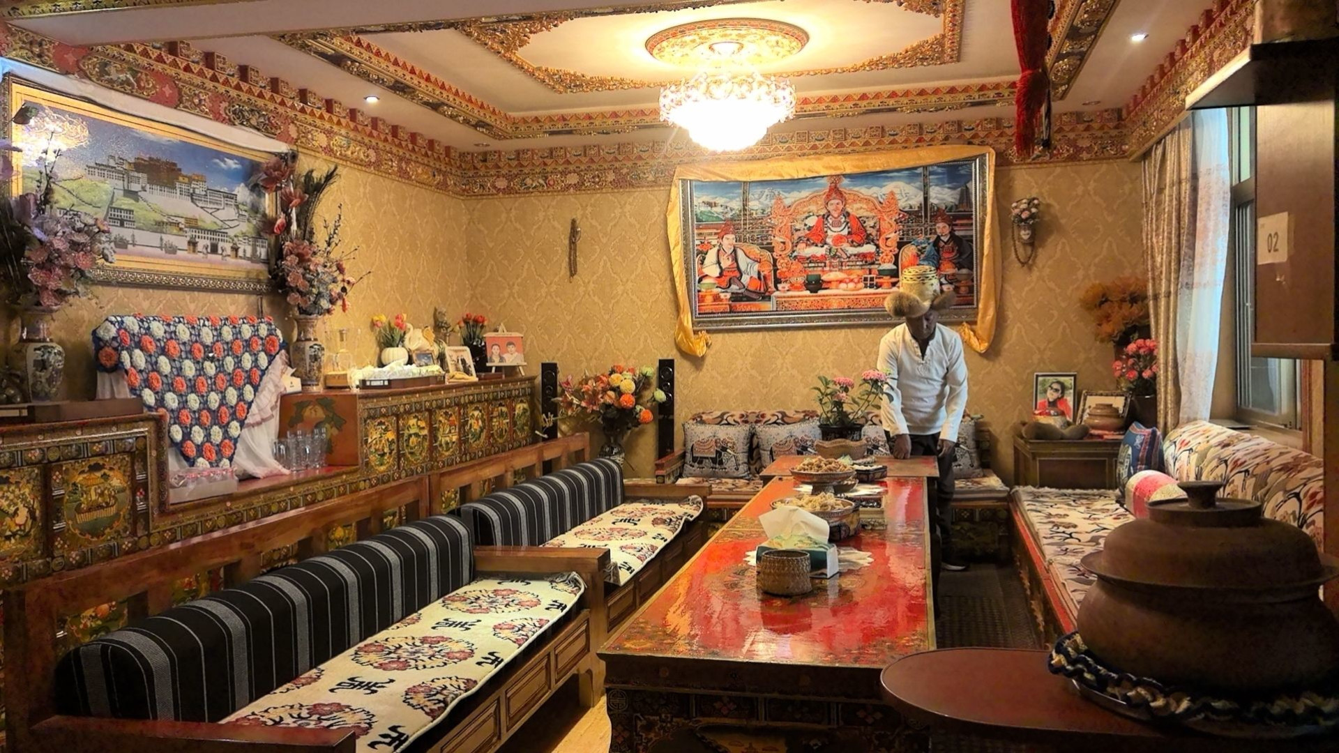 Signature: Southwest China from Shangri-La to Shanghai