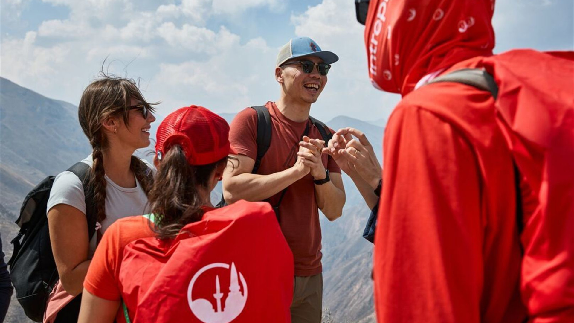 Peru Encompassed