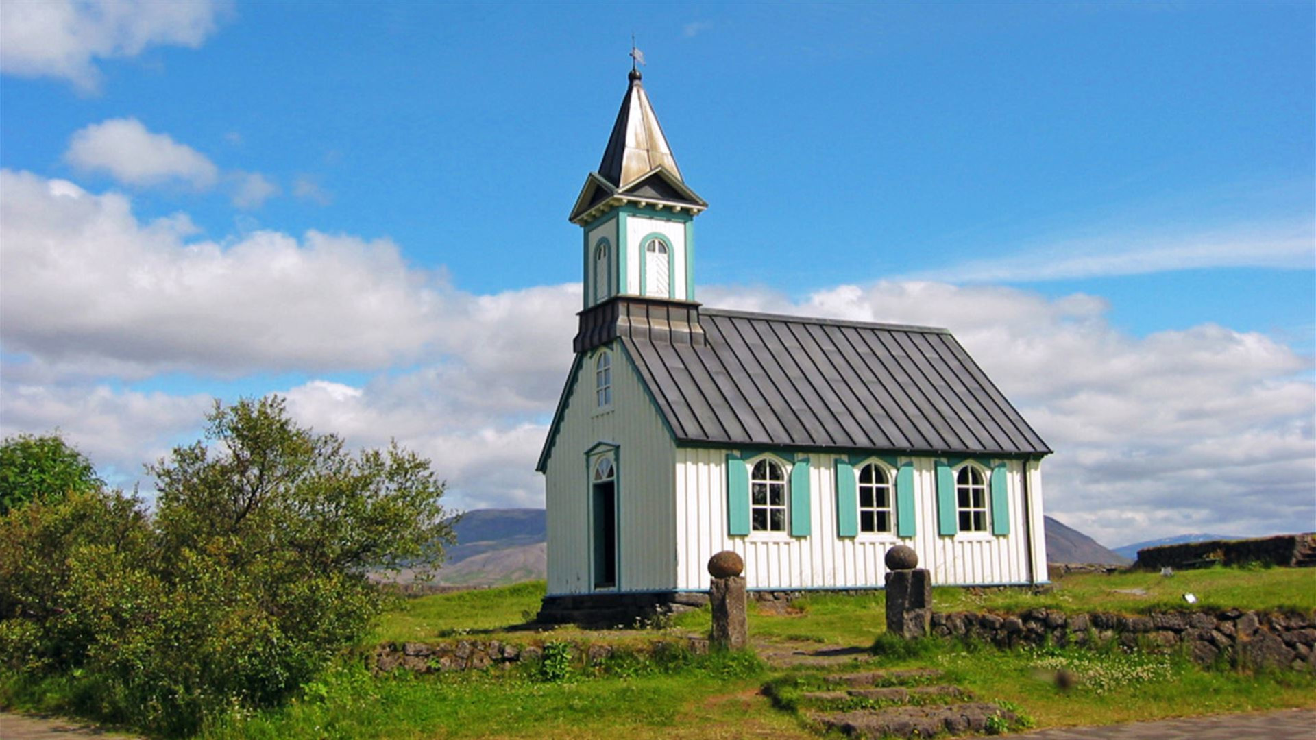 Iceland’s Midnight Sun