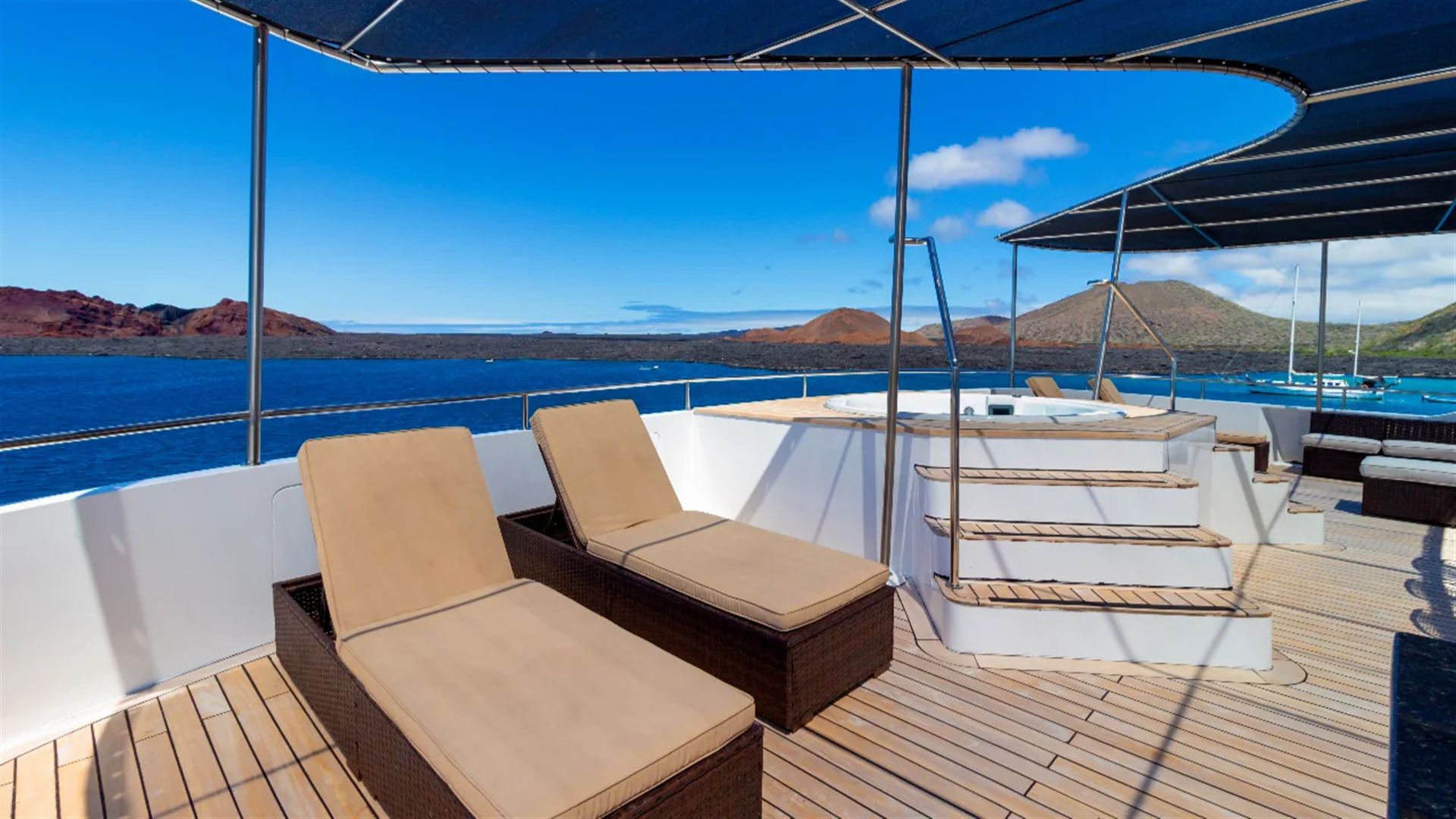 Galapagos – West and Central Islands aboard the Reina Silvia Voyager (Cruise Only)