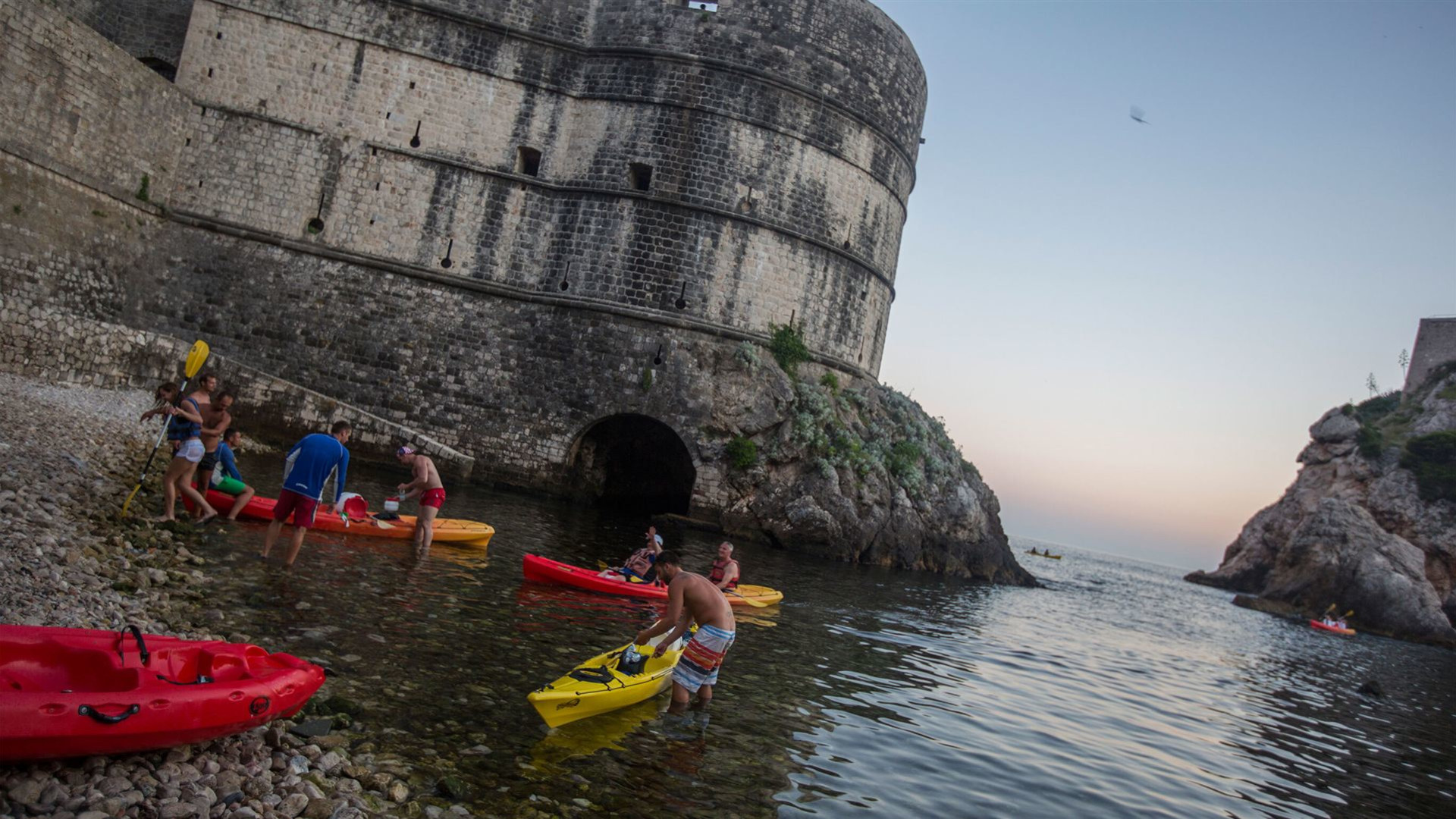 Zagreb to Santorini: 35 Unforgettable Days