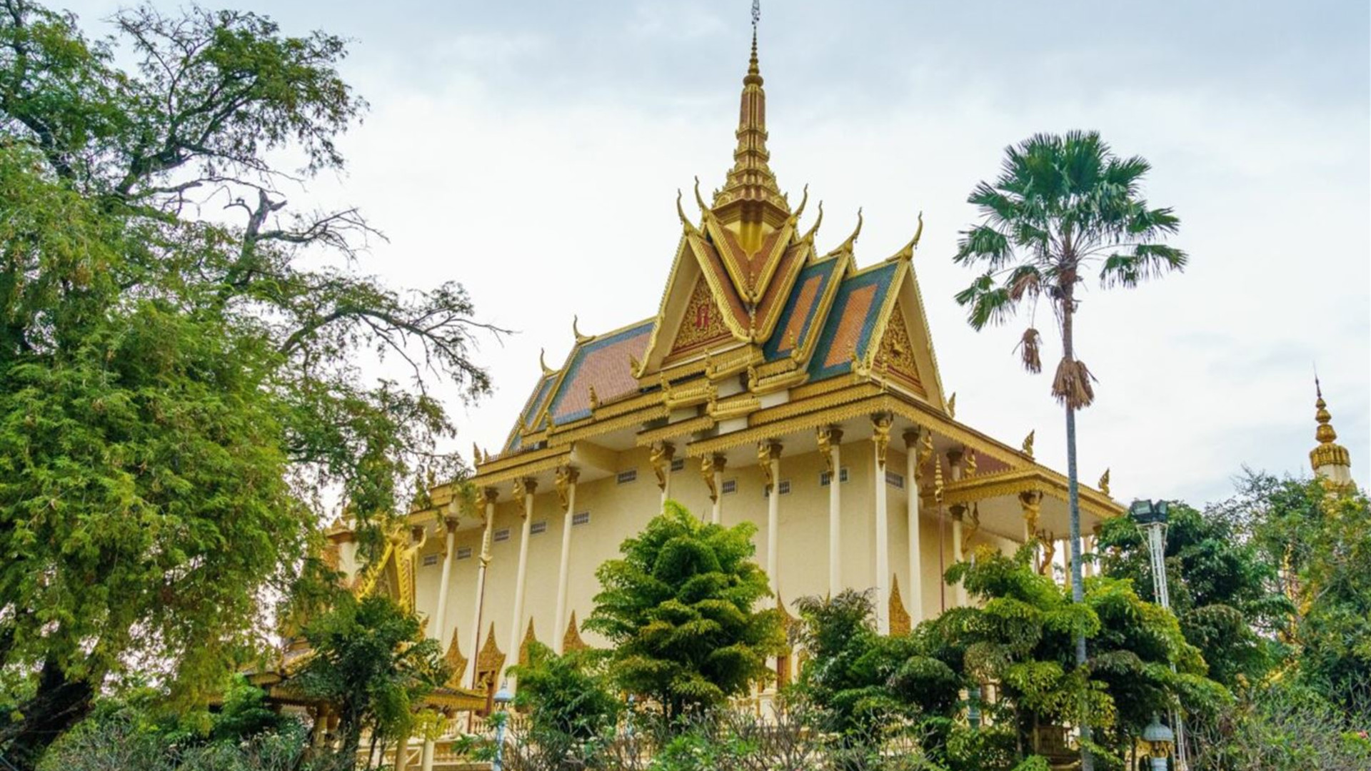 Cycle Indochina & Angkor