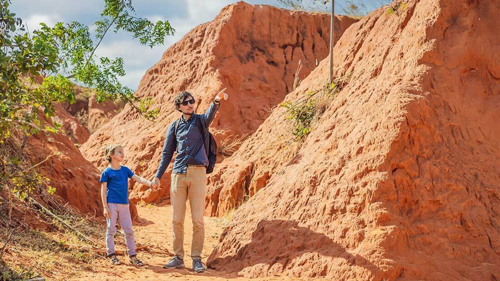 Central Australia & Uluru Family Holiday