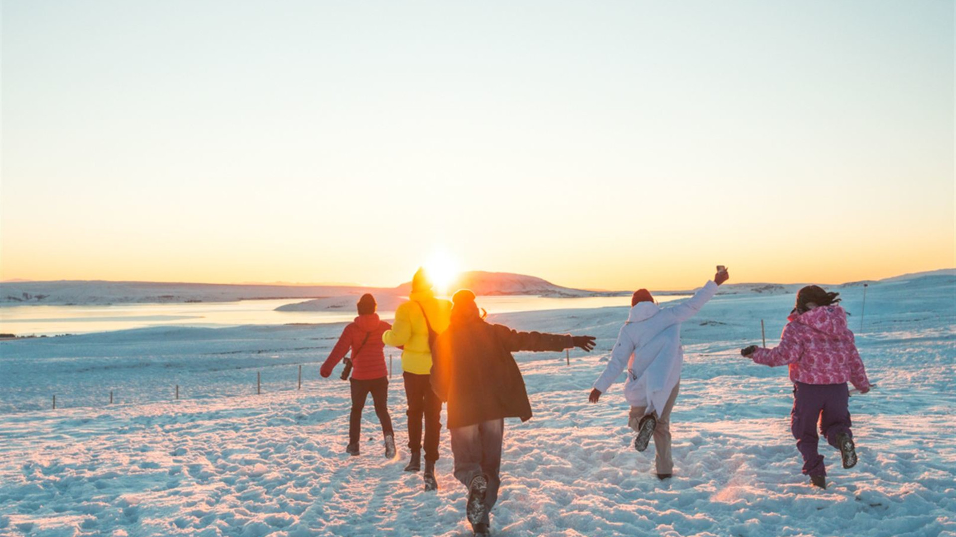 18 to 35s Six Days in Iceland