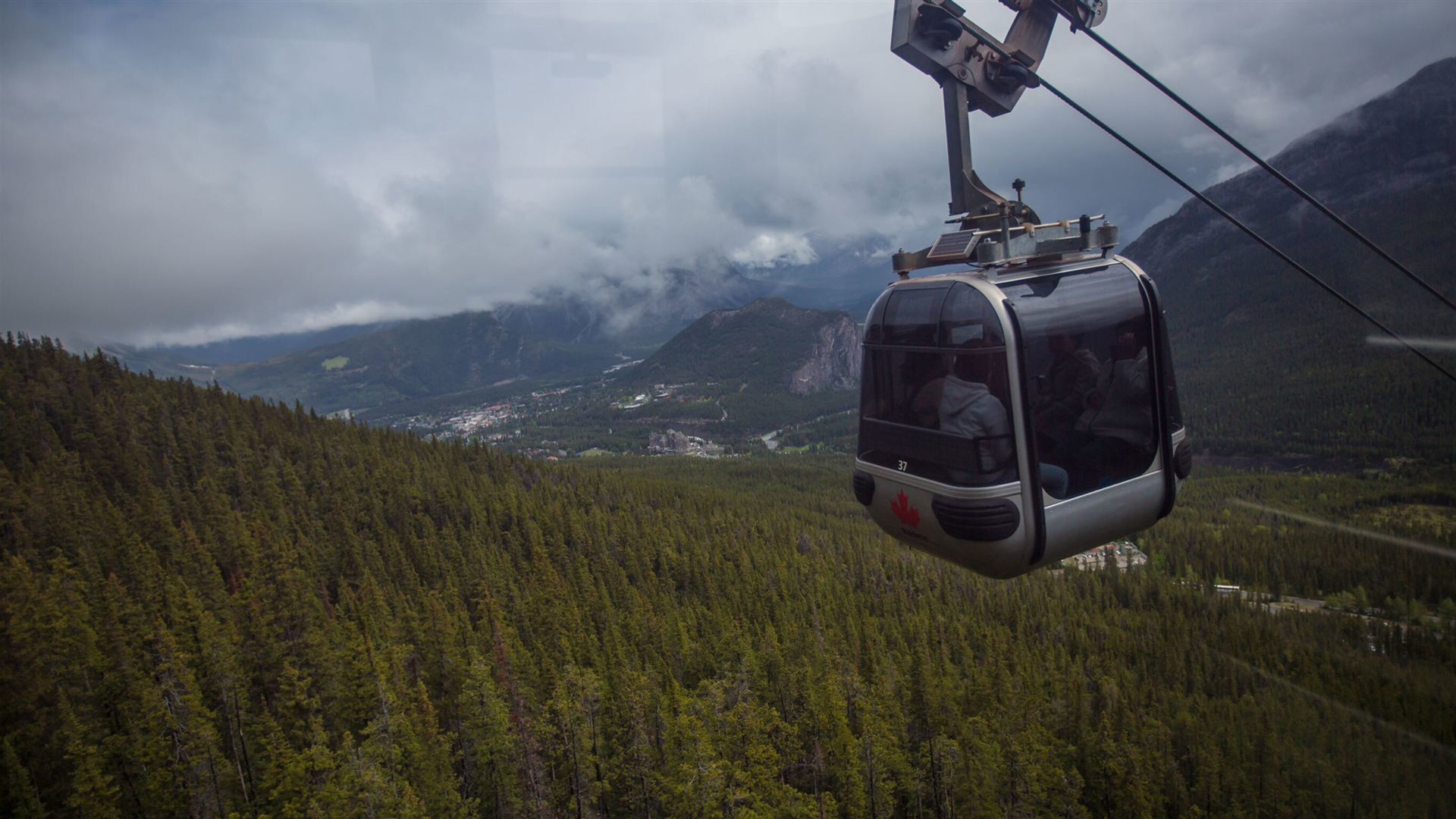 Canadian Rockies: National Parks Westbound