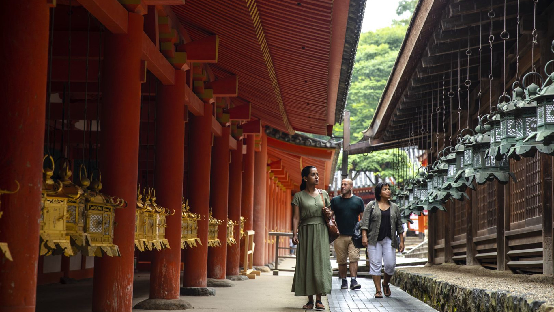 Von Seoul nach Osaka: Strände und Großstädte