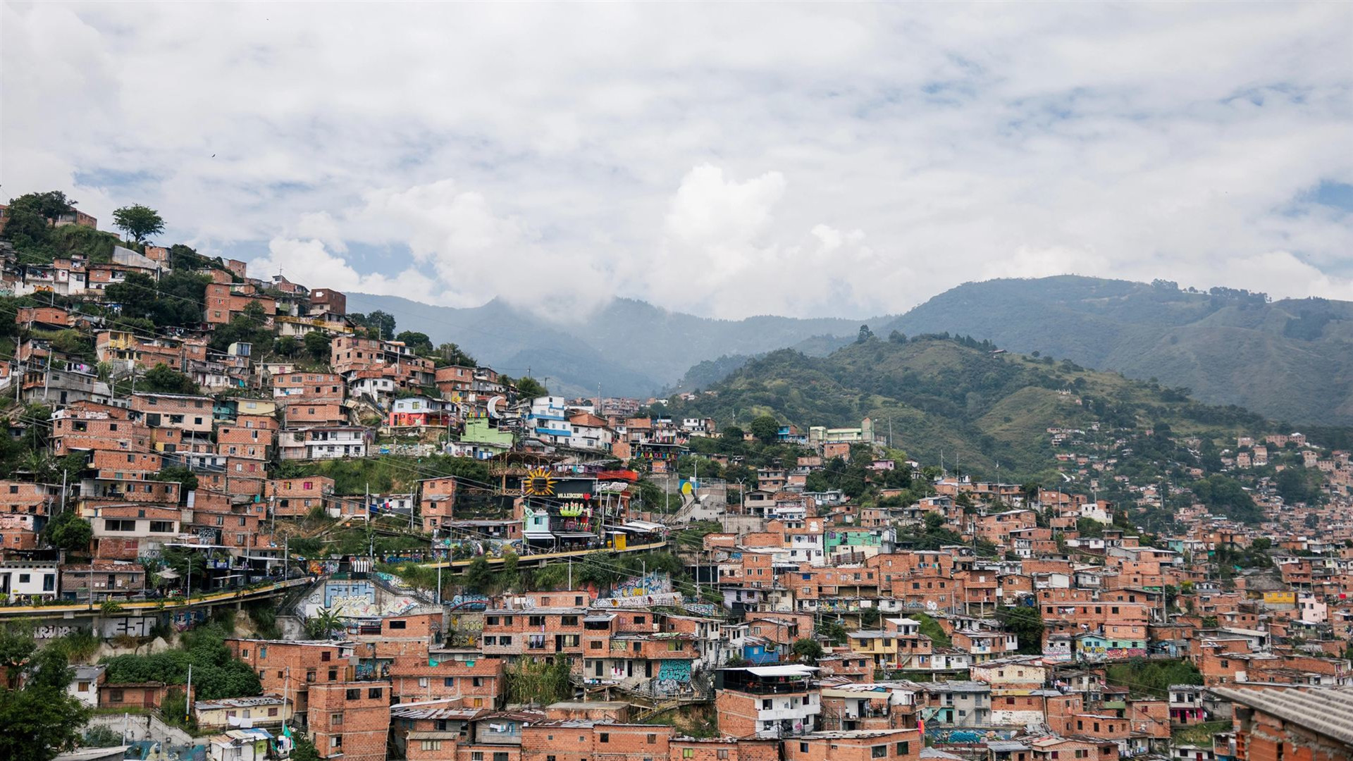Kolumbien Explorer: Medellín-Nächte & Tayrona-Nationalpark