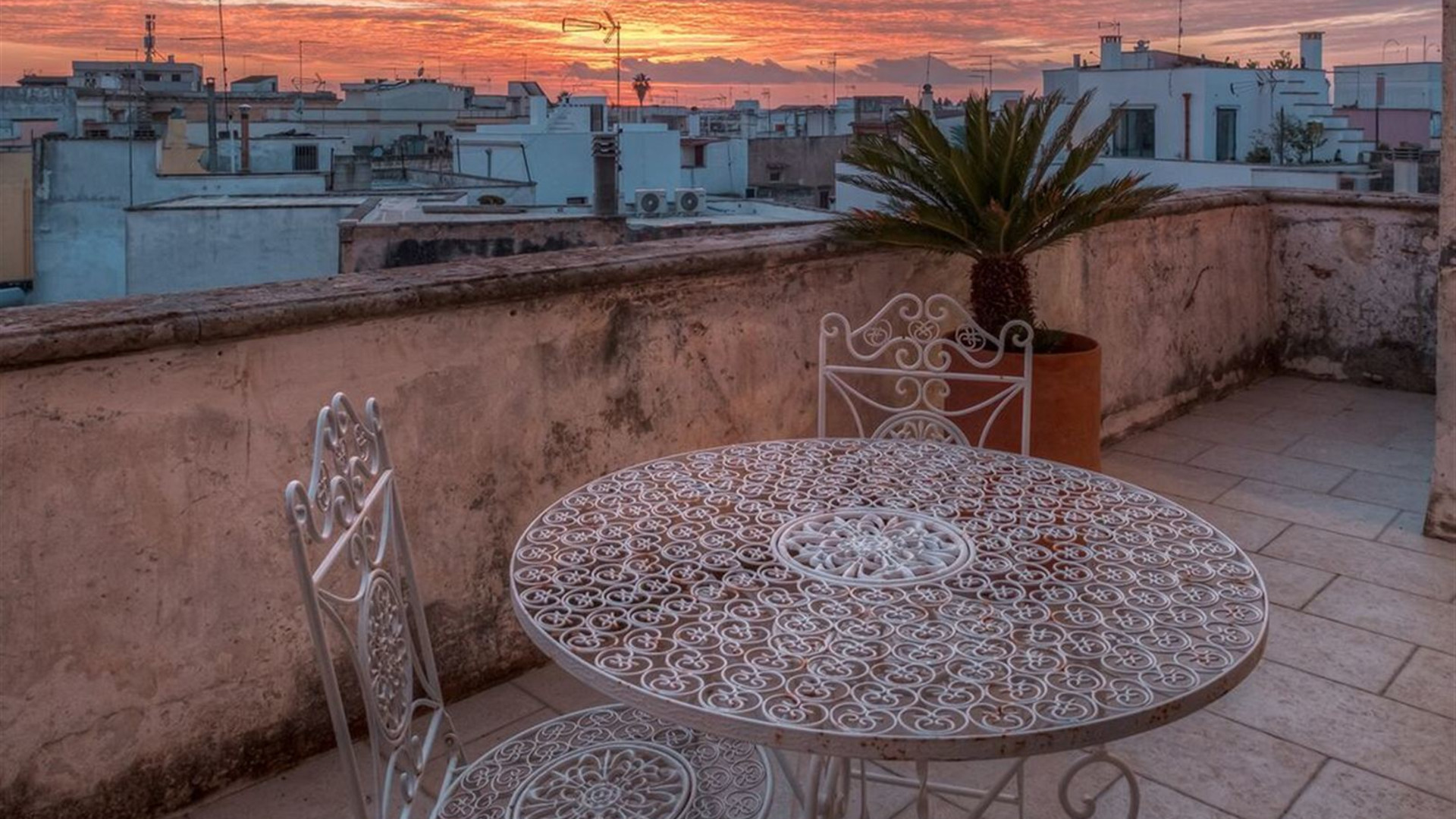 Premium Italy in Depth