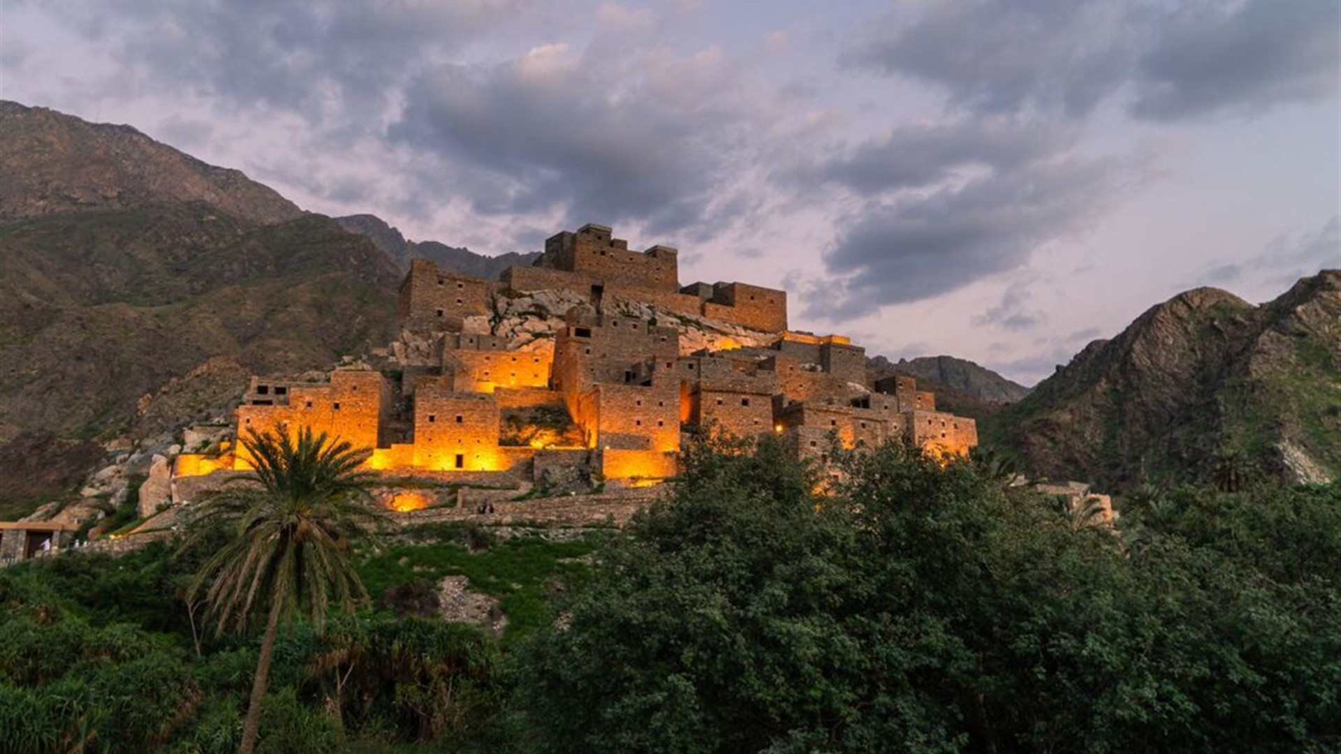 Best of Saudi Arabia: Riyadh to Asir