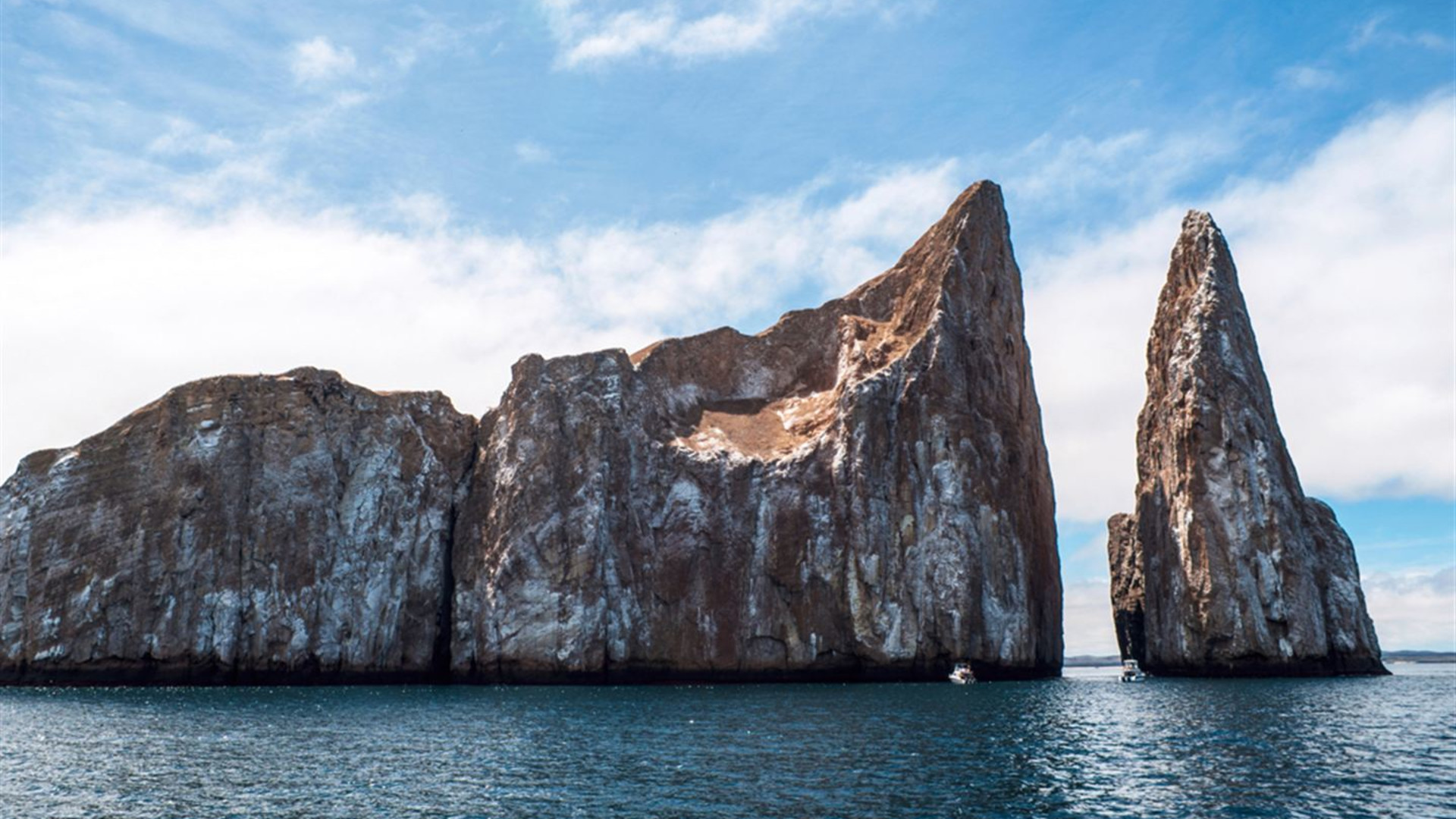 Galapagos — South & East Islands aboard the Yolita
