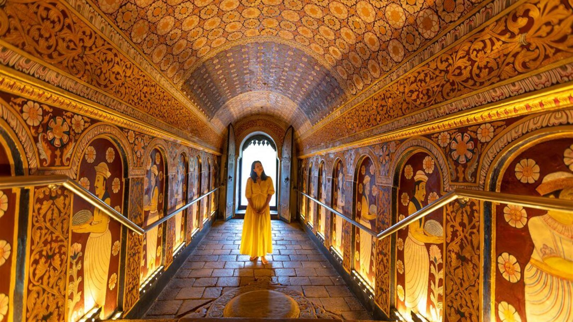 Premium Sri Lanka in Depth