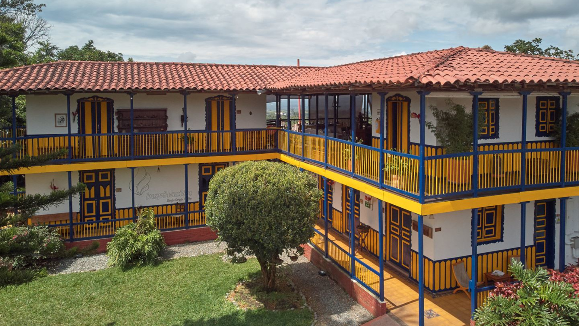 Colombia: Culture, Coffee & Caribbean