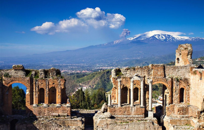 Highlights of Calabria, Mount Etna & Sicily