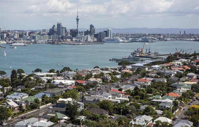 Journeys: Iconic Australia and New Zealand