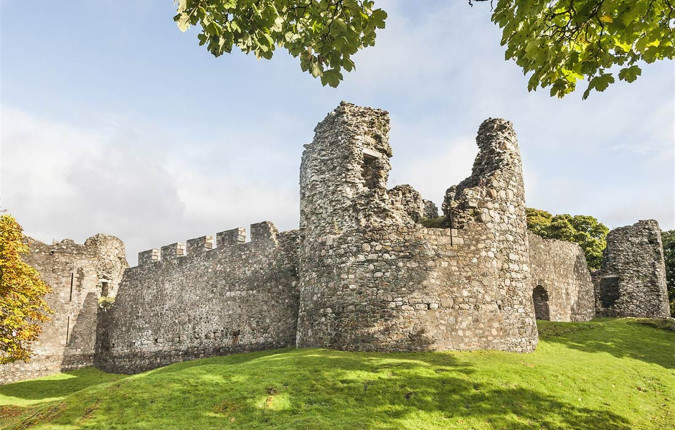 Classic Walks of Scotland