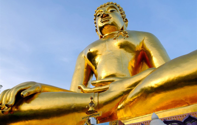 Laos: Sunrises & Street Food