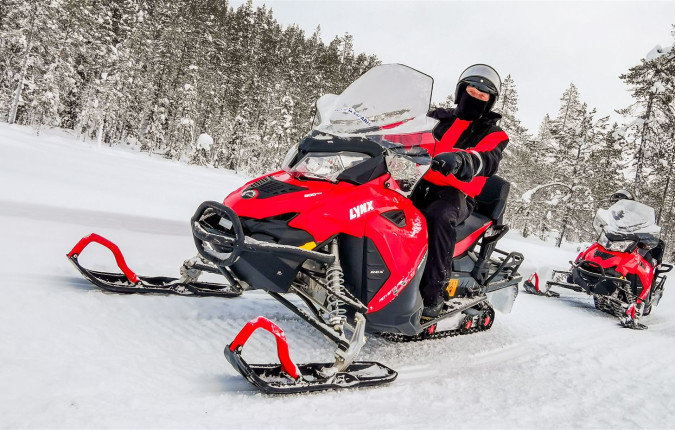 Arctic Circle Aurora Adventure