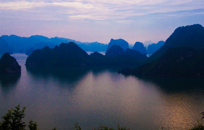 Journeys: Explore Vietnam