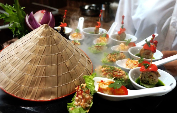 Vietnam & Angkor - Premium Adventure