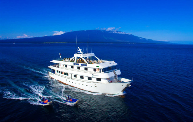 Galapagos Escape - Solaris (Itinerary B)