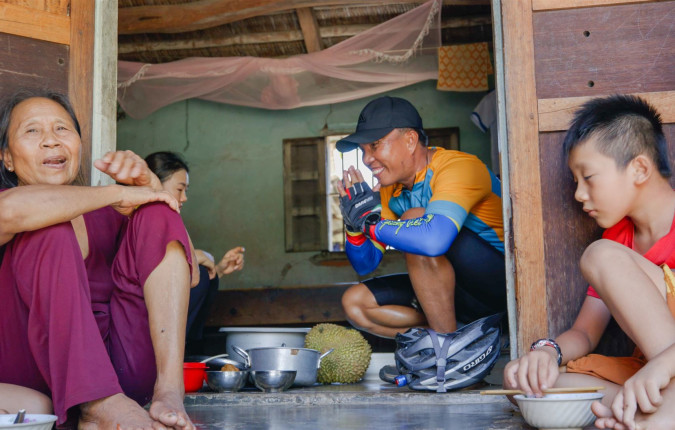Cycling Vietnam