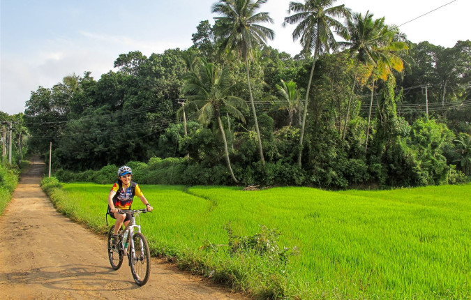Cycle the Back Roads of Sri Lanka