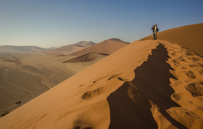 Southern Africa Northbound: Dunes, Deltas & Falls