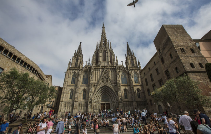 Spain, Portugal & Morocco: Tapas, Medinas & Sunsets