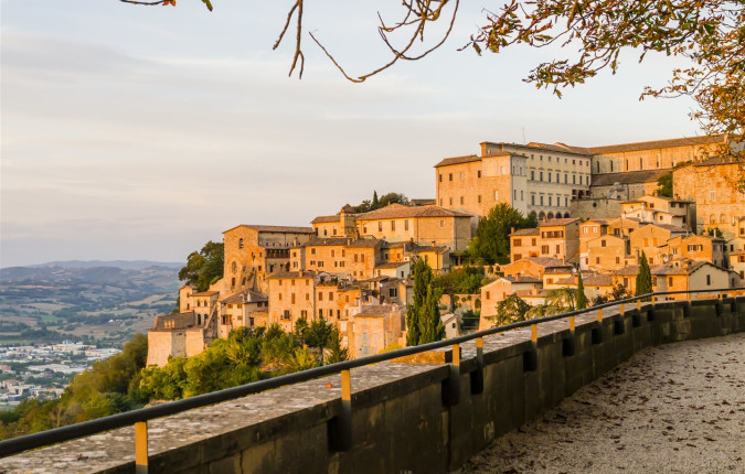 Walking in Rome, Assisi and Umbria - Premium Adventure