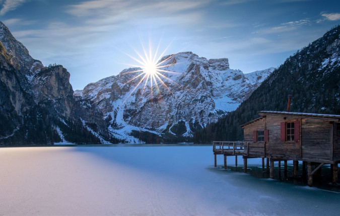 Snowshoeing in the Dolomites - Premium Adventure