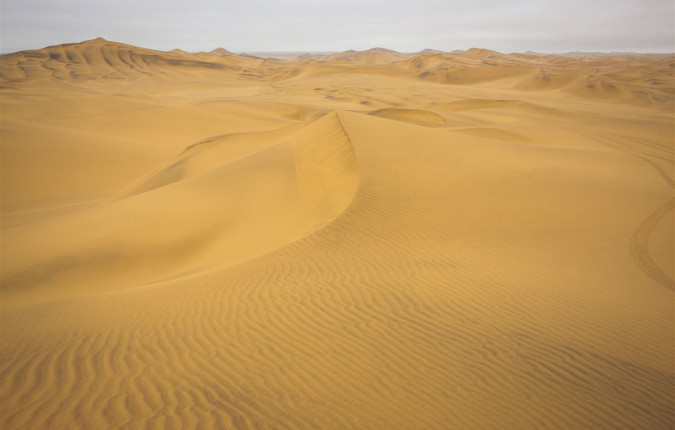 Southern Africa Northbound: Dunes, Deltas & Falls
