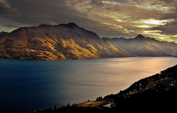 Journeys: Iconic Australia and New Zealand