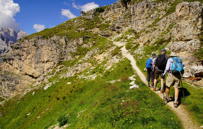 Classic Dolomites Hikes - Premium Adventure