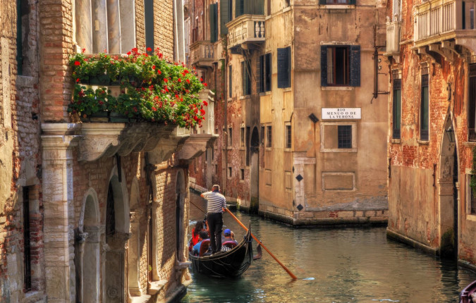 Walk The Prosecco Hills & Hidden Venice