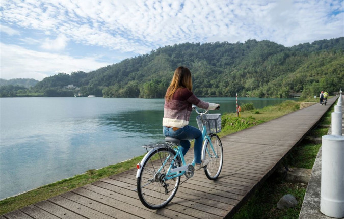 Explore Taiwan