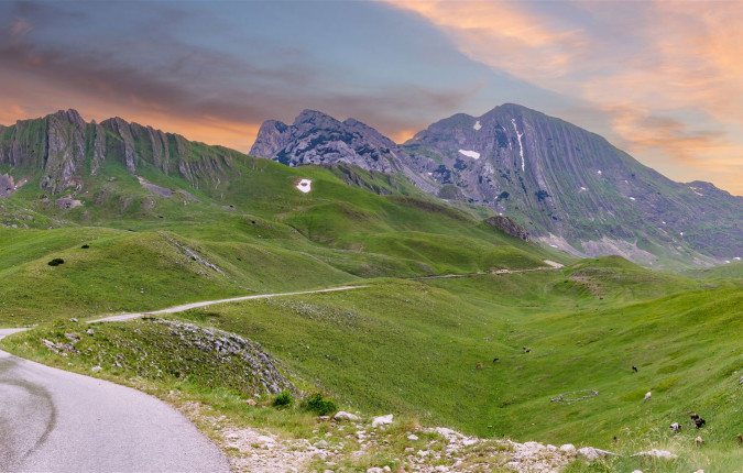 Cycle the Balkans