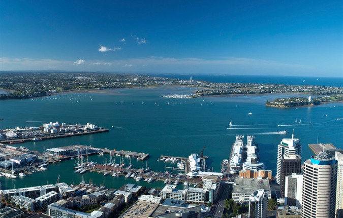 Journeys: Iconic Australia and New Zealand