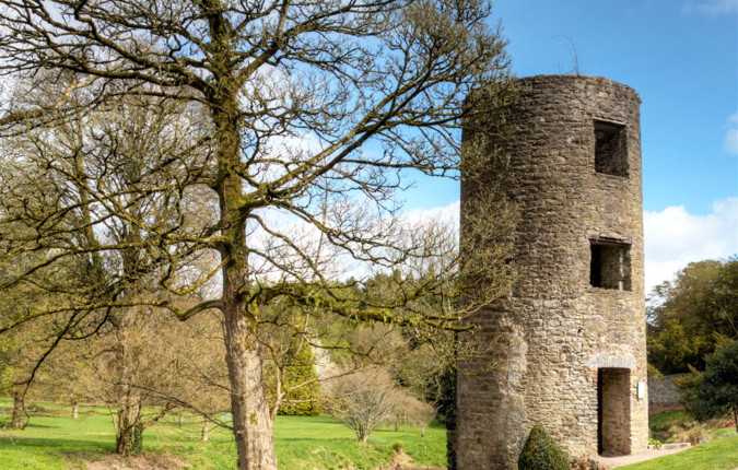 Ireland Family Journey: Castles, Folklore & Gaelic Traditions