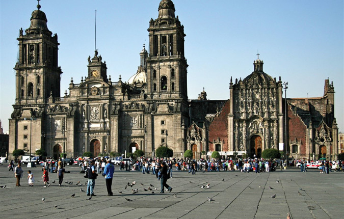 Mexico City to Oaxaca: Pottery & Aztec Pyramids