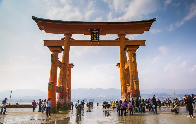 Journeys: Iconic Japan