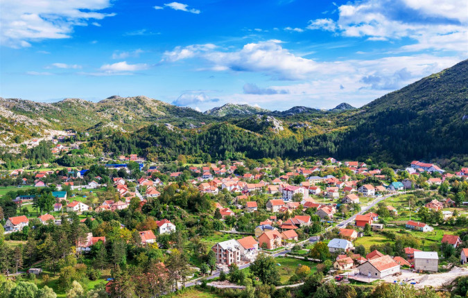 Cycle the Balkans