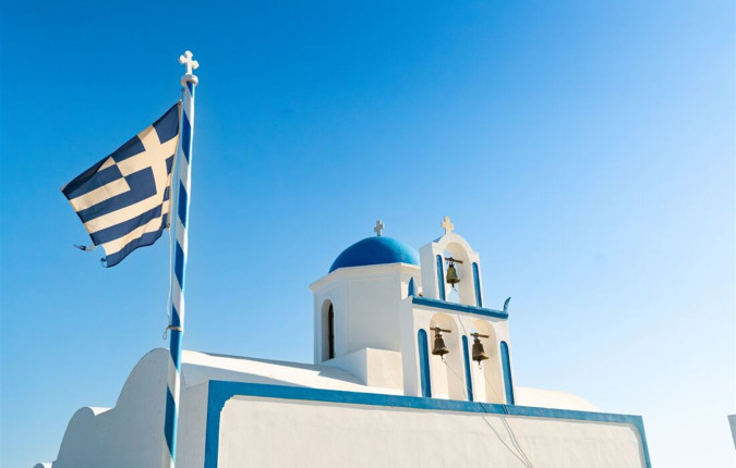 Sail Greece: Santorini to Mykonos