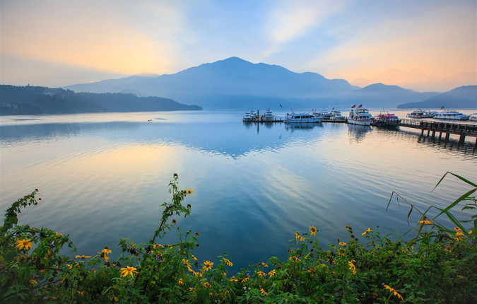 Explore Taiwan