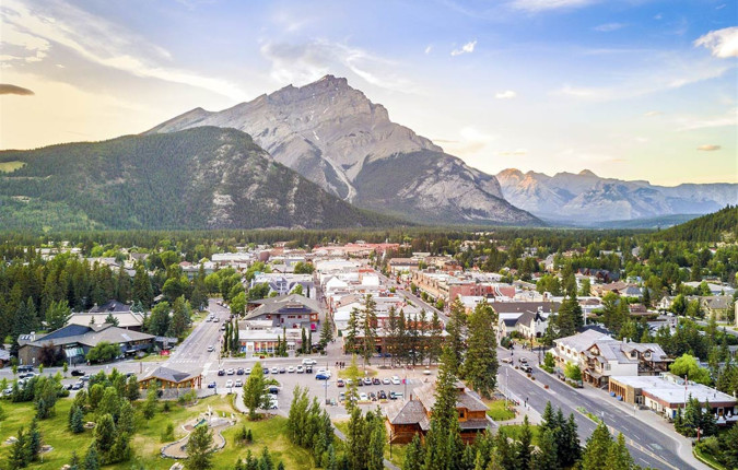 Hiking in the Canadian Rockies