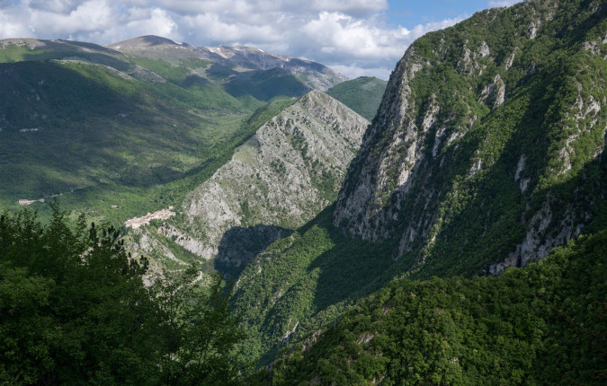 Italian Apennines: Walks & Wildlife