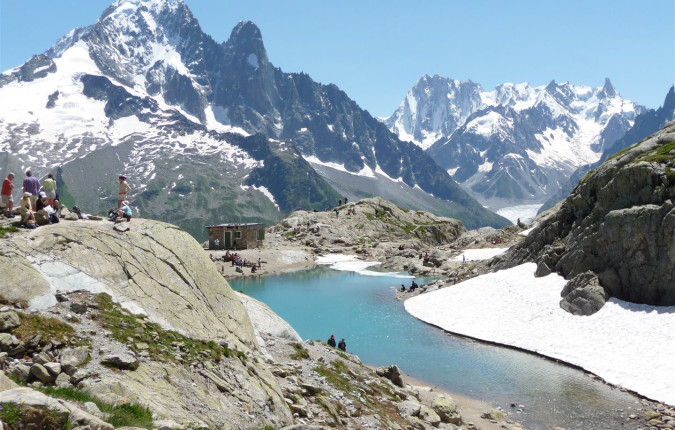 Tour du Mont Blanc Hotel Trek