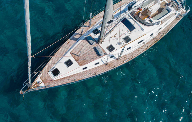 Sail Greece: Mykonos to Santorini