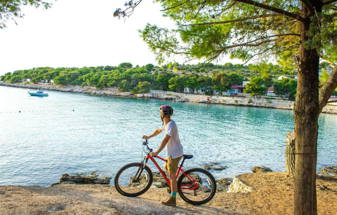Cycle the Balkans