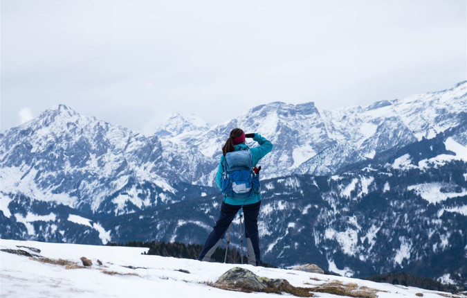 Snowshoeing in the Dolomites - Premium Adventure